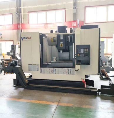 OEM 4axis CNC Verticale Machinaal bewerkend Centrumfabrikanten Vmc1370