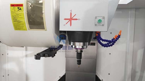 Staalcnc Verticale het Machinaal bewerken CNC van het Centrumvmc850 Metaal Malenmachine
