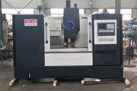 Custom VMC420 CNC Verticaal Bewerkingscentrum Freesmachine 380V 50HZ