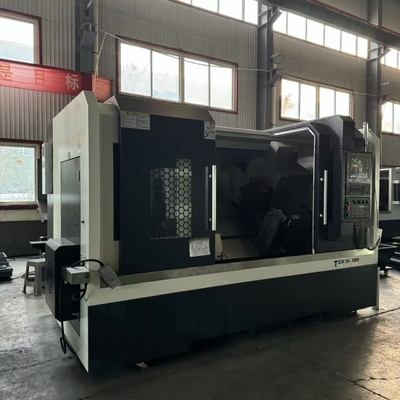 270 mm X As Reizen en Φ32 Boring Tool Grootte CNC Draaimachine Gebruikersvriendelijk ontwerp