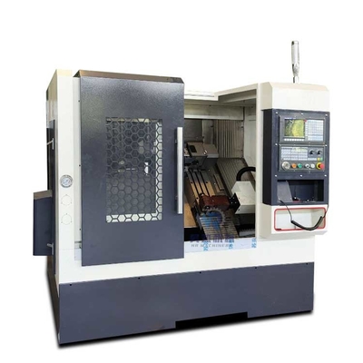 Multifunctionele horizontale CNC draaibank TCK40 met spindelboring 52mm en vermogen W 7.5kw