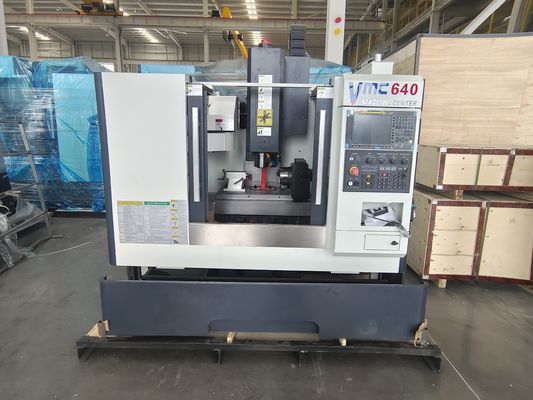 VMC640 CNC Vertical Machining Center with 10000rpm Spindle 16 ATC Tool Magazine and ±0.005mm Precision
